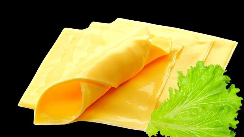 پروسیسڈ پنیر کیفیر غذا پر ممنوع ہے۔